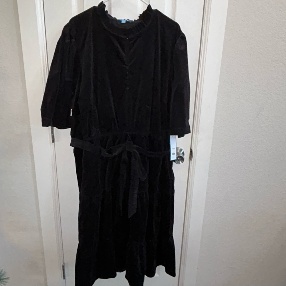 Draper James Black Midi Dress Size 3X NWT‎ Tiered Skirt Ruffled Neck